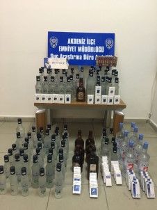 Mersin'de Kaçak İçki Ve Sigara Operasyonu