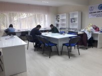 YAŞ SINIRI - Tatvan'da Kütüphane Açılışı