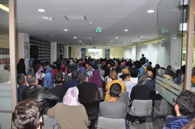 Ümraniyeliler, Kudüs'ü Talha Uğurluel'den Dinledi