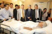 AK Parti'li Vekillerden Yaralılara Ziyaret