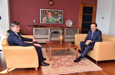 Başkan Tiryaki Kazakistan'ın Ankara Büyükelçisi İle Görüştü
