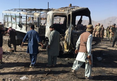 Pakistan'da Bombalı Saldırı Açıklaması 6 Ölü