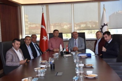 Başkan Kadir Albayrak Çerkezköy TSO Başkanı Kozuva İle Görüştü