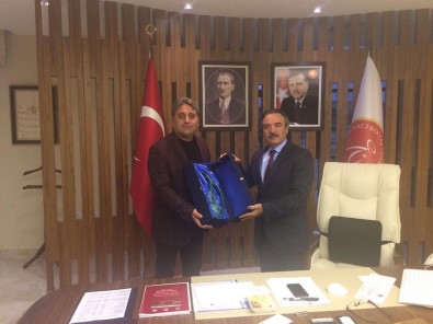 Çat Belediye Başkanı Duru, Rektör Bağlı'yı Ziyaret Etti