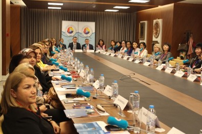 Ekonomiye Kadın Eli Değiyor