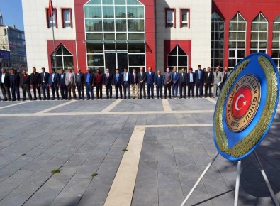 Erciş'te 'Muhtarlar Günü' Kutlandı