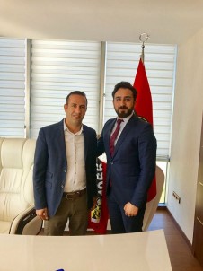 Evkur Yeni Malatyaspor'da Sosyal Medya Ve İletişim Direktörlüğü Görevlendirmesi
