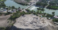 ANTİK ŞEHİR - Misis Antik Kenti'nde 7 Bin Yıllık Geçmiş Gün Yüzüne Çıkarılıyor