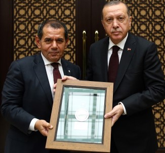 Cumhurbaşkanı Erdoğan, Kulüpler Birliği'ni Kabul Etti