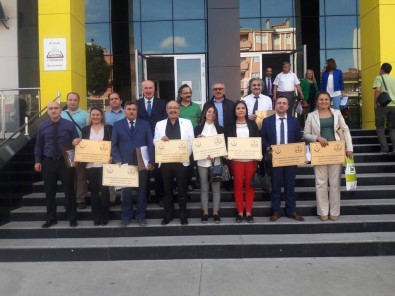 Edremit'te Beyaz Bayraklı Okul Sayısı 37'Ye Yükseldi