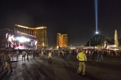 Las Vegas'taki Katliamın Bilançosu Artıyor Açıklaması 58  Ölü