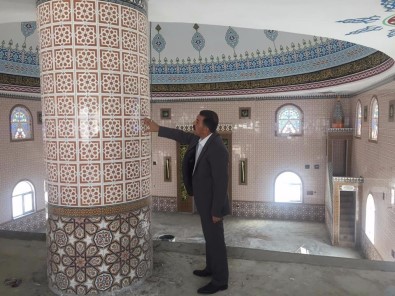 Mahsenli Ali Efendi Camii İç Dekorasyonu Tamamlandı