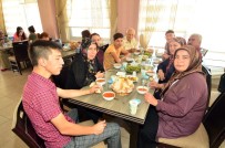 İKINCI BAHAR - Pursaklarlı Dede Ve Nineler Kaplıca Tatilinin Keyfini Çıkarttı