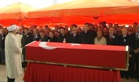 ŞEHİT YÜZBAŞI - Şehidin cenazesine Cumhurbaşkanı Erdoğan da katıldı