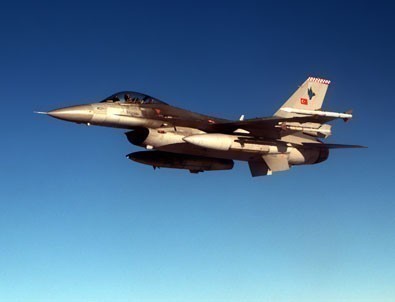 Kuzay Irak'a hava operasyonu