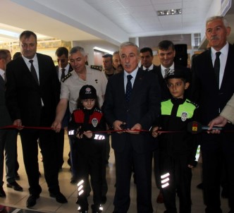 Türkiye'de İlk Kez Okulda Trafik Eğitim Koridoru Oluşturuldu