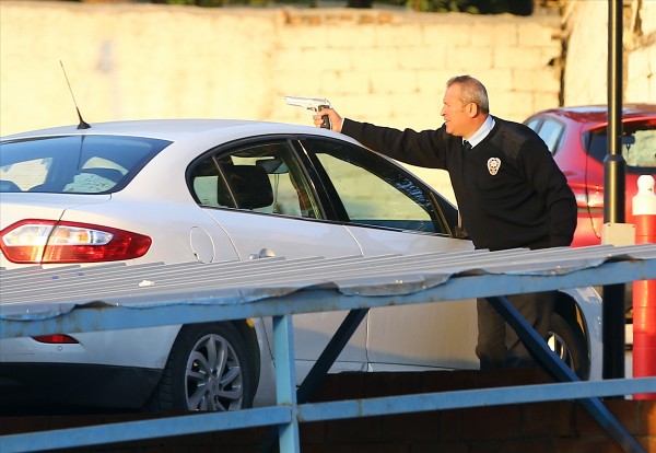 Başkent'te film sahnelerini aratmayan çatışma