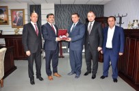 SALİH KOCA - Ak Parti Genel Merkez Yerel Yönetimler Başkan Yardımcısı Salih Koca'dan Başkan Bakıcı'ya Ziyaret