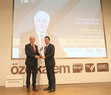 Başkan Kamil Saraçoğlu'na 'Yılın Belediye Başkanı' Ödülü