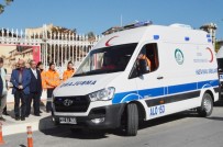 KADIN SÜRÜCÜ - Edirne'nin İlk Kadın Ambulans Şoförü Direksiyona Geçti