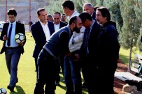 Eski Başkan Mumcu Ve Yönetiminden Maç Öncesi Destek Ziyareti