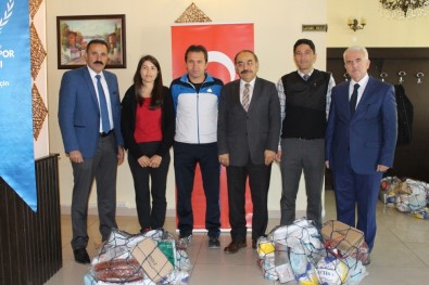Karaman'da Okul Sporları Bilgilendirme Toplantısı