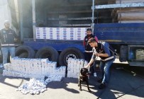 Kumaş Yüklü Tırın Lastiğinden Kaçak Sigara Çıktı