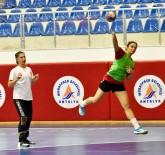 SÜLEYMAN EVCILMEN - Muratpaşa'da Hedef Seriye Devam