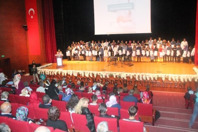 Niğde Tıp Fakültesi'nin İlk Öğrencileri Beyaz Önlük Giydi