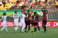 TAŞDELEN - Gol Düellosunda Kazanan Yok