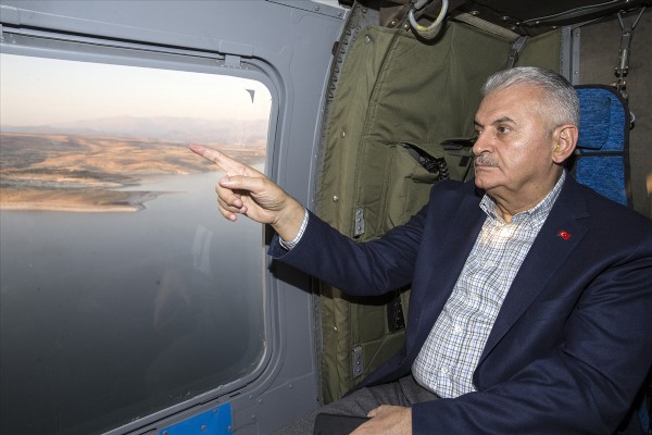 Yıldırım, Ağın Köprüsü'nü havadan inceledi