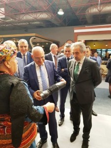Aydın'ın Körüklü Çizmesini İstanbul'da Tanıttı