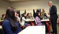 VATANSEVER - Başkan Karaosmanoğlu, Akademi Lisesi'ni Ziyaret Etti