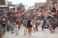 MURAT GÜVEN - Serin Hava Esnafa Bereket Getirdi