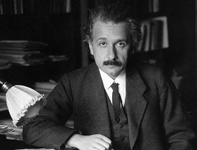Einstein'ın 'mutluluk teorisine' 1,56 milyon dolar