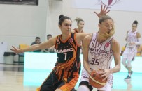 FIBA Kadınlar Avrupa Ligi Açıklaması Yakın Doğu Üniversitesi Açıklaması 70 - UMMC Ekateringburg Açıklaması 79