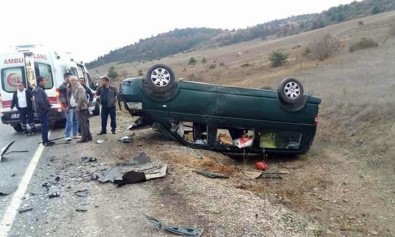 Karabük'te 3 Araç Çarpıştı Açıklaması 1 Ölü, 5 Yaralı
