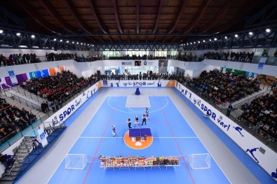 Üsküdar'ın 7'Nci Spor Sarayı Açıldı