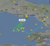 HAVA TRAFİĞİ - Yağmur Bulutları İstanbul'da Hava Trafiğini Olumsuz Etkiledi