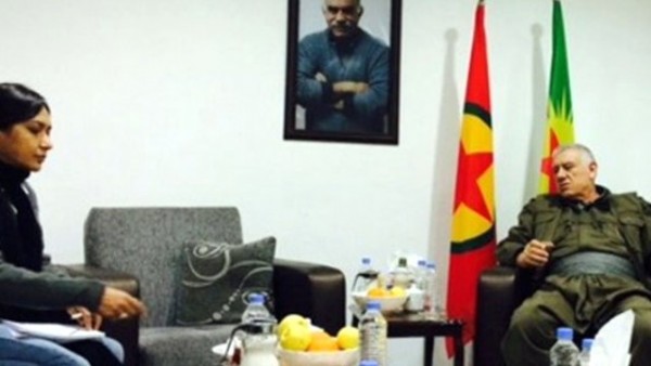 Amberin Zaman Apo'yu öve öve bitiremedi