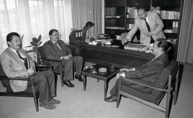 Birbirinden İlginç Fotoğrafları Yayınladı