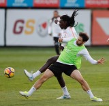 METİN OKTAY - Galatasaray'da Trabzonspor Mesaisi Sürdü
