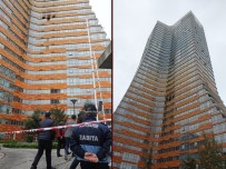 ZAFER KARAMEHMETOĞLU - İstanbul'da 41 Katlı Gökdelende Yangın Paniği