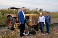 UZUN ÖMÜR - 67 Yıllık Antika Traktörle Tarlasını Sürüyor