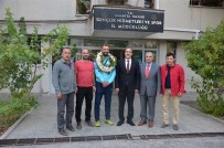 Ampute Milli Takımı'nın Kalecisi Selim Karadağ'a Memleketinde Büyük İlgi