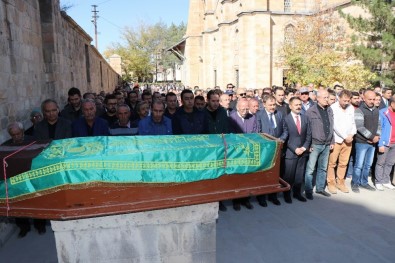 Bakan Eroğlu, Nevşehir'de Cenaze Namazına Katıldı