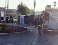 ŞELALE - Denizli'de Midibüs İle Yolcu Minibüsü Çarpıştı Açıklaması 6 Yaralı