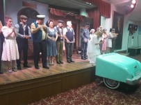 GÖKKAYA - Gördes Şoför Nebahat İle Güldü