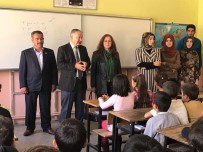 MURAT DURU - Kaymakam Duru Yeniköy Okulunu Ziyaret Etti