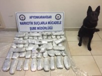 Polis 15 Kilo 425 Gram Kubar Esrar Ele Geçirdi